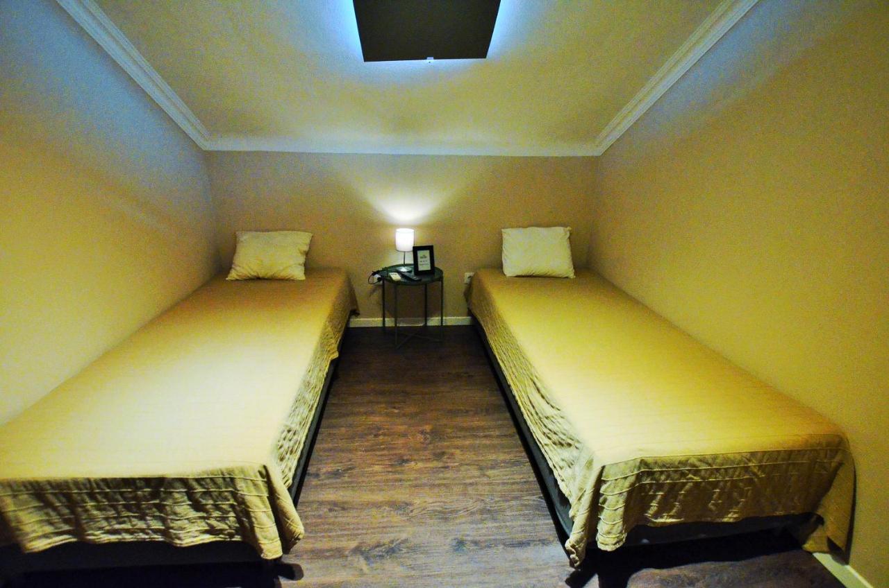 Rooms Dp Setubal Luaran gambar
