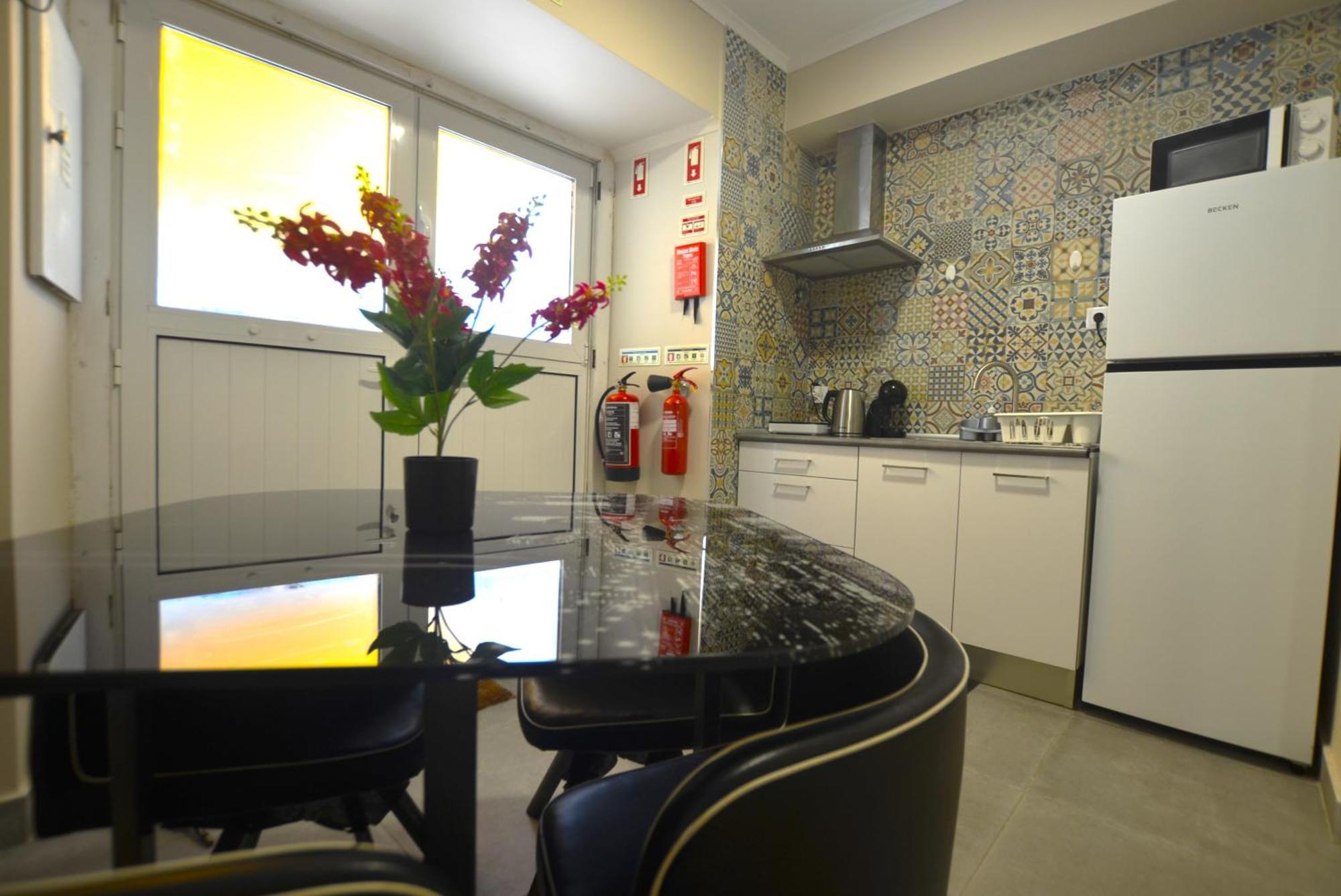 Rooms Dp Setubal Luaran gambar